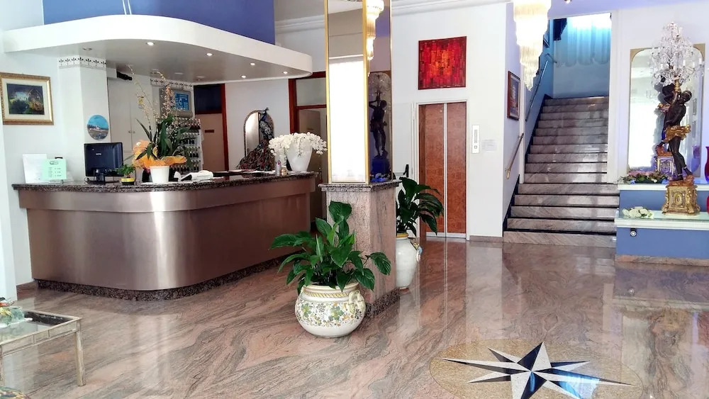 Hotel Alexander