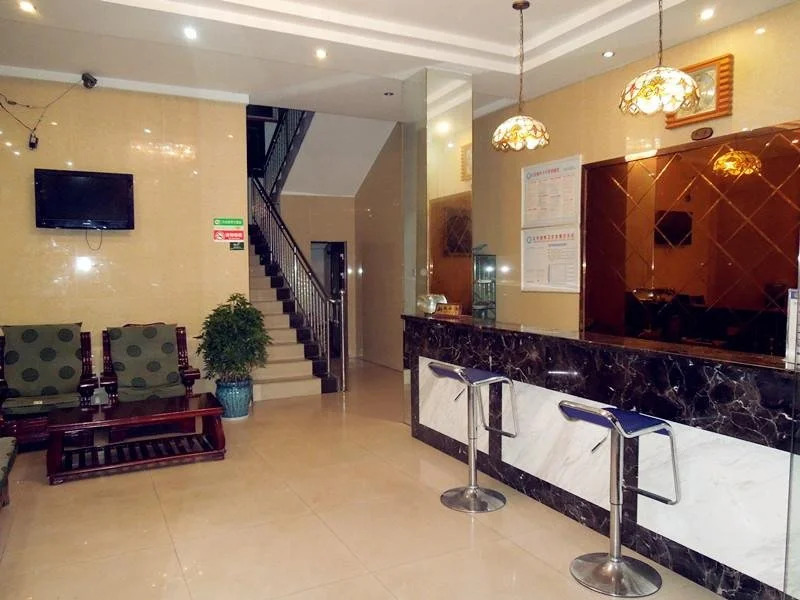 Leshan Emerald Guest House