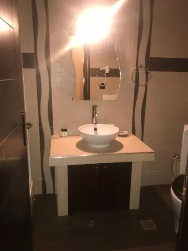 Anesis Suites