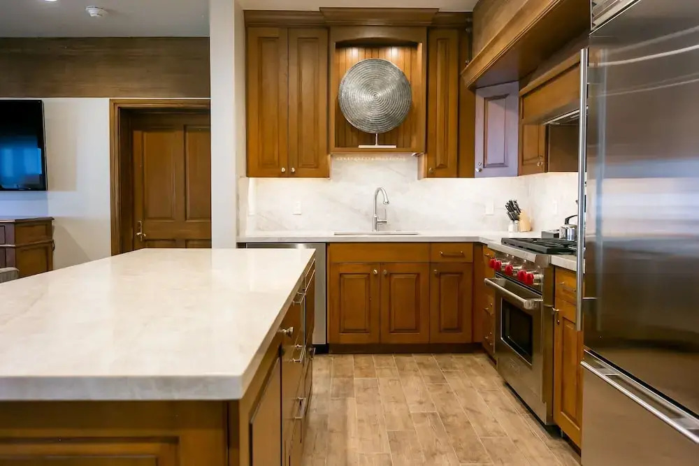 Luxury Four Bedroom Suite with Three Hot Tubs