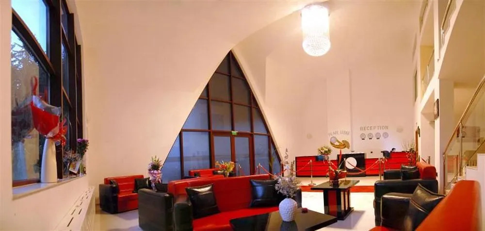 Pearl Lodge Hotel
