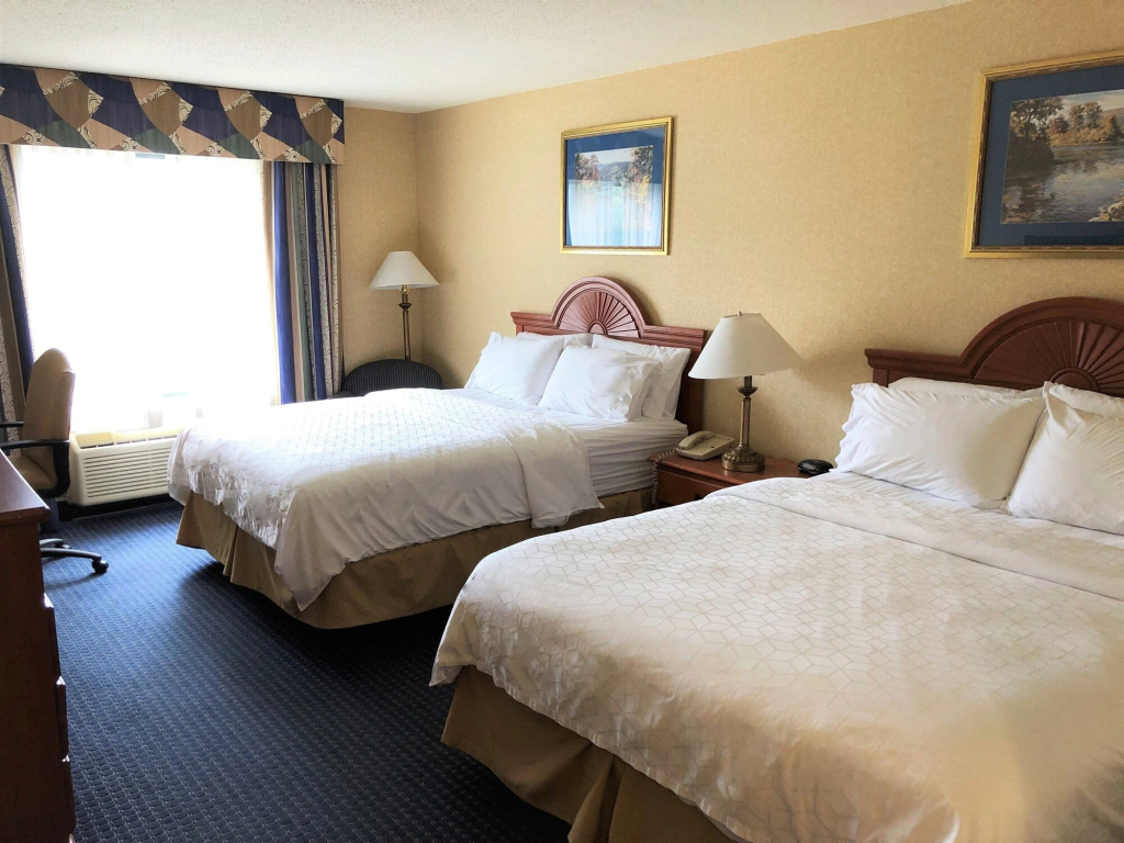 Holiday Inn Express Syracuse Airport by IHG