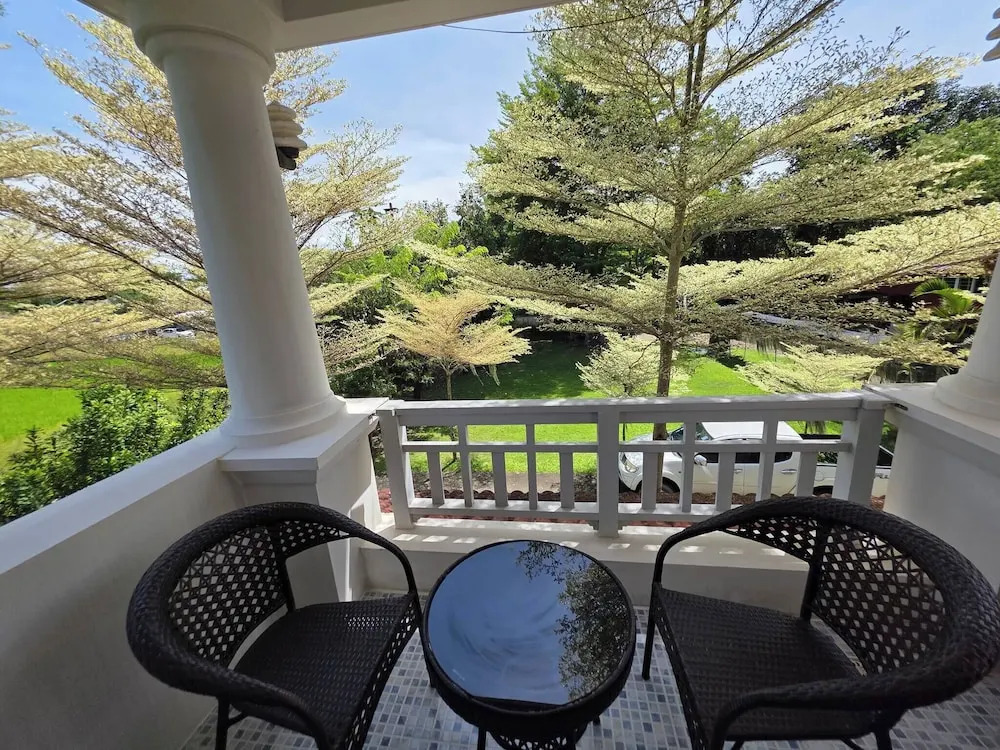 Entire Home at Racha Herb Gardens 5br, Sleeps 11