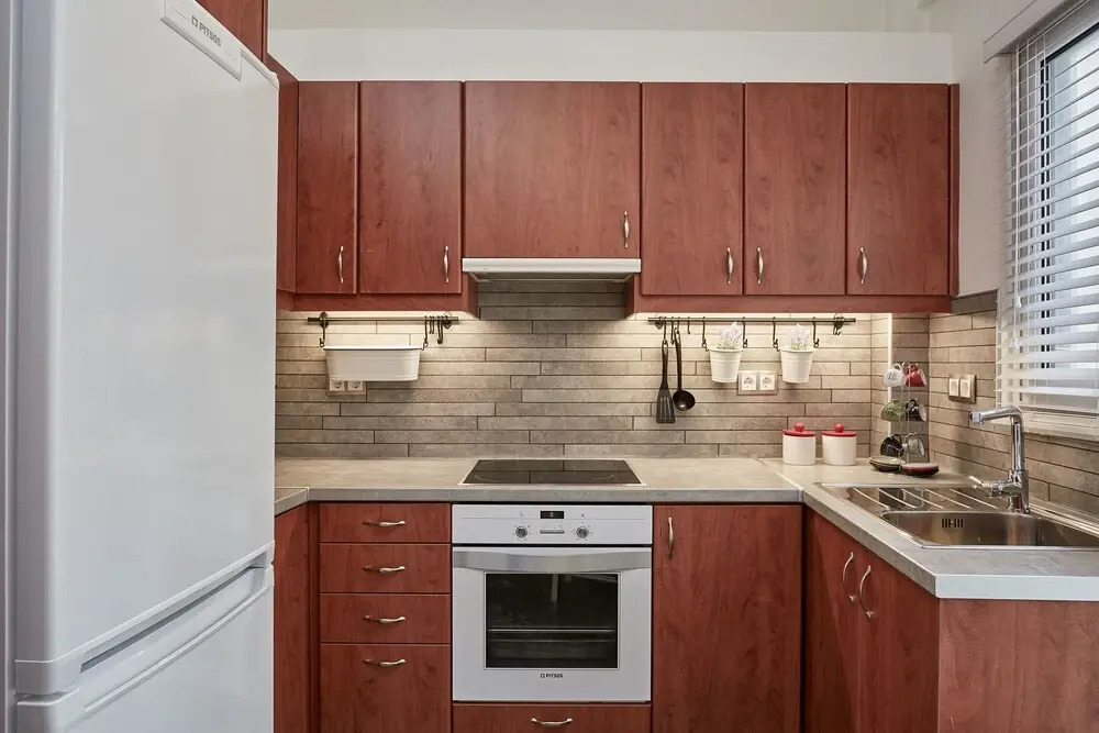 Fabulous 3 Bedroom Apartment near Kalimarmaro