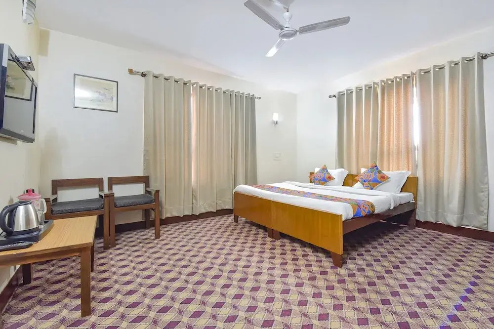 Hotel Legend Residency