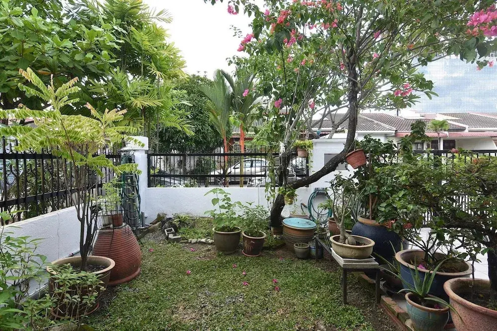 A Spacious 4BR Home Nearby Kiara Hill, Mont Kiara, Pavilion Damansara Heights