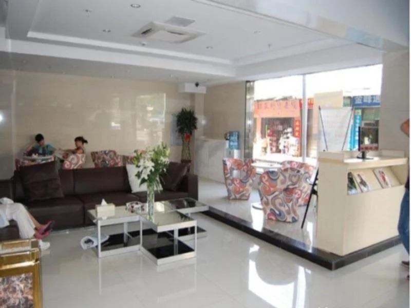 Youth Sunshine Hotel