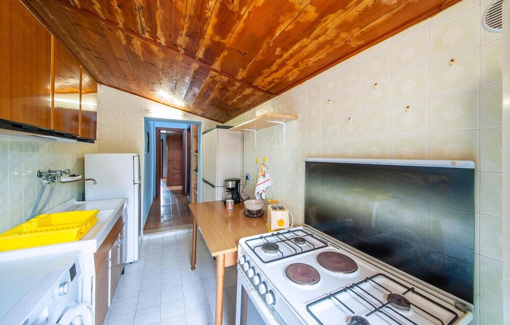 Beautiful Home in Sorso With 3 Bedrooms and Wifi
