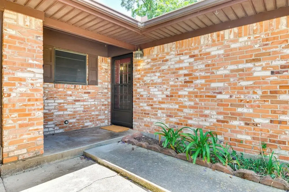 2 Mi to Kyle Field: Bryan Home w/ Fenced Yard