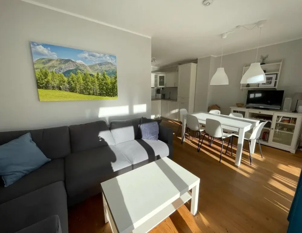 Exclusive Apartment With Scenic View