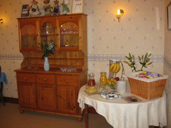 The Ashmount