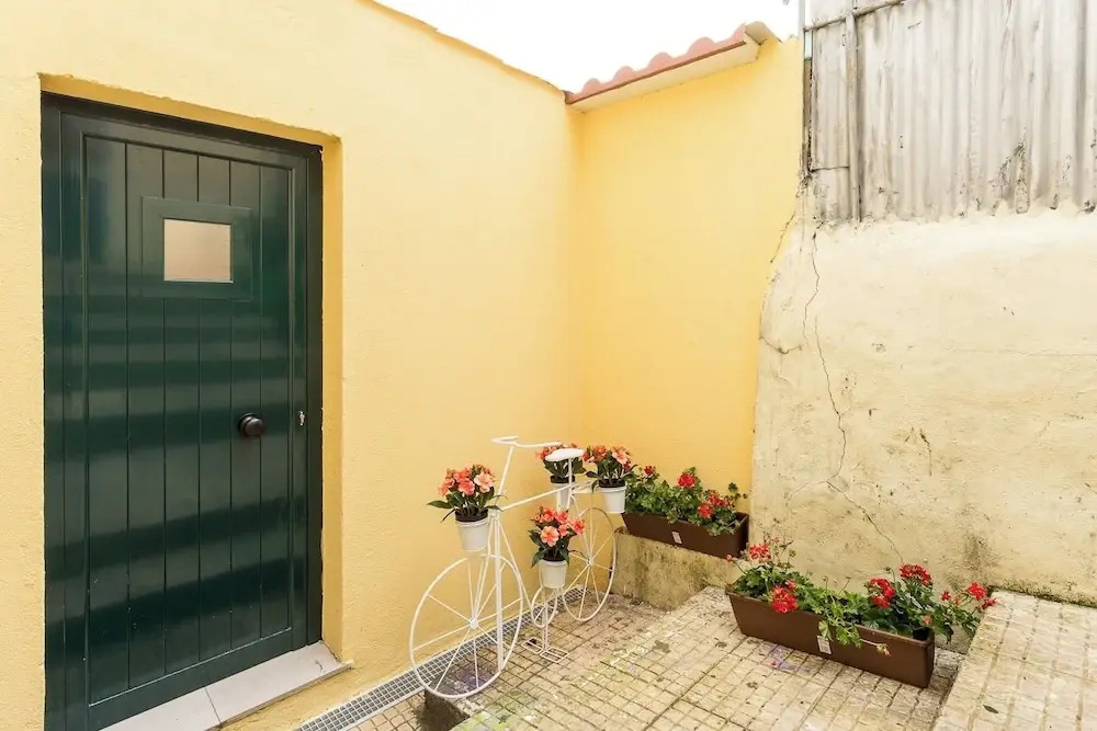 Real02 · Petite Príncipe Retreat