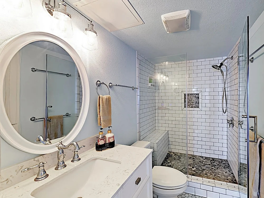 7310 Galveston - 2 Br Condo