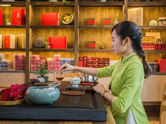 Wuyishan Tea Man's House Hotel (Sangu Resort)