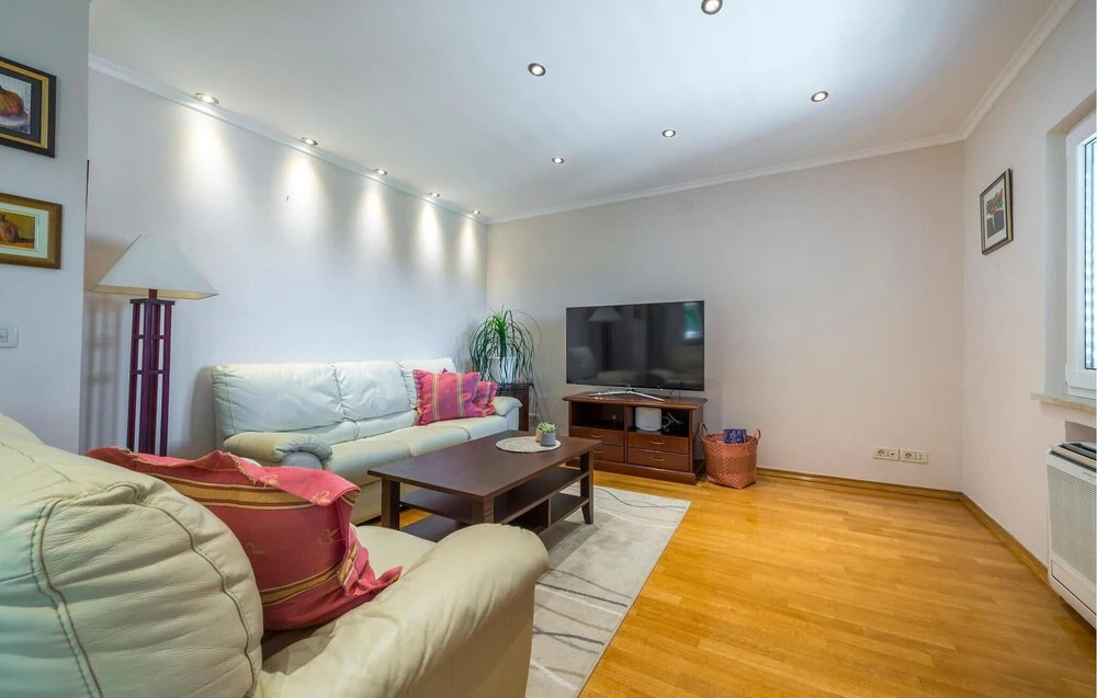 Amazing Home in Mlini-brasina With 4 Bedrooms, Wifi and Outdoor Swimming Pool