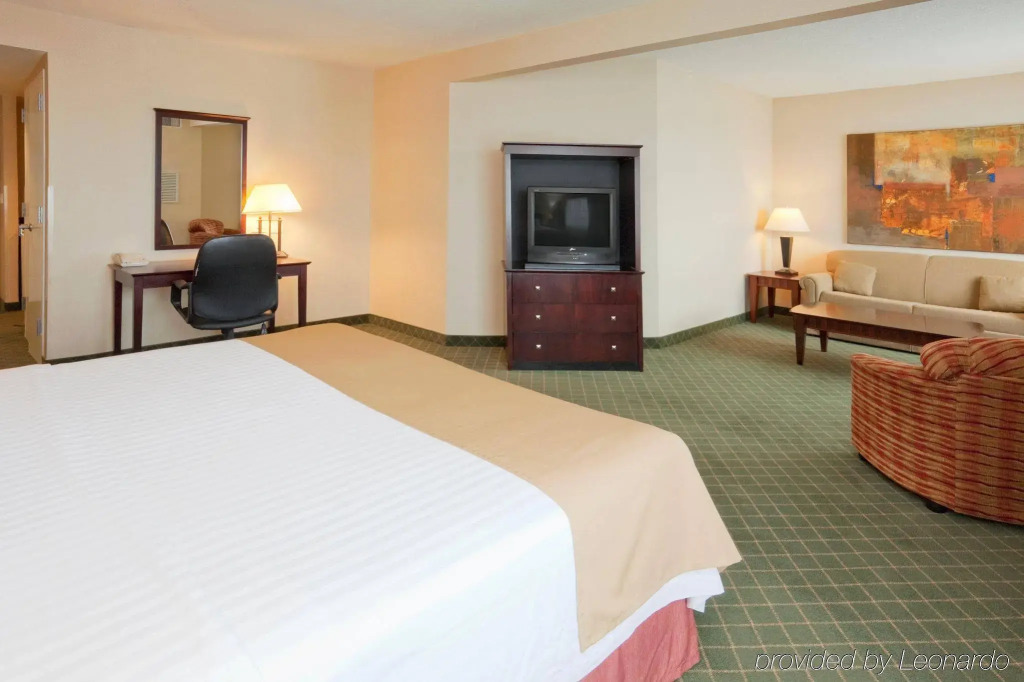 Holiday Inn Reynosa Industrial Poniente by IHG