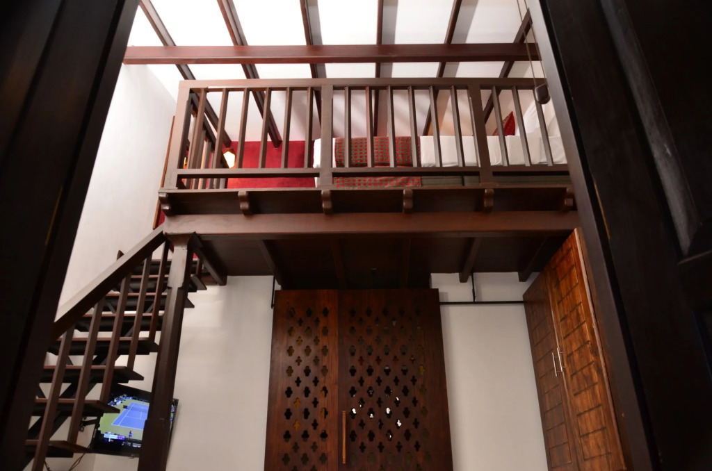 56 by Deco - Galle Fort