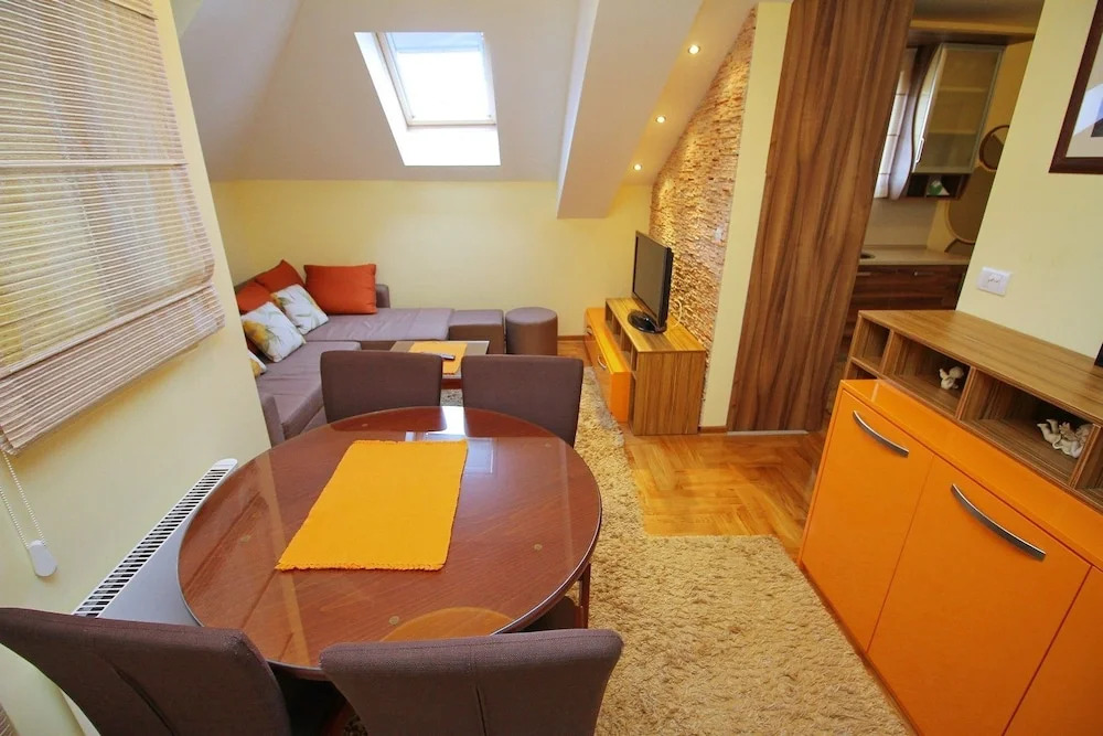 Apartments Radosti