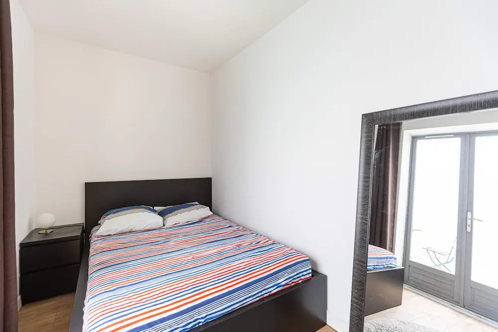 Charming Flat Near Place de la Victoire