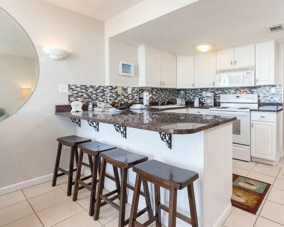 Gulf Shores Surf & Racquet 605a 1 Bedroom Condo