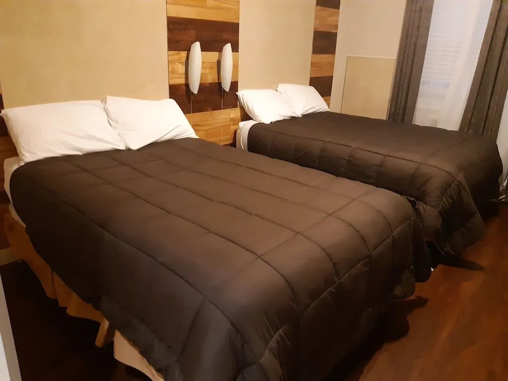 Luxury First Hotel
