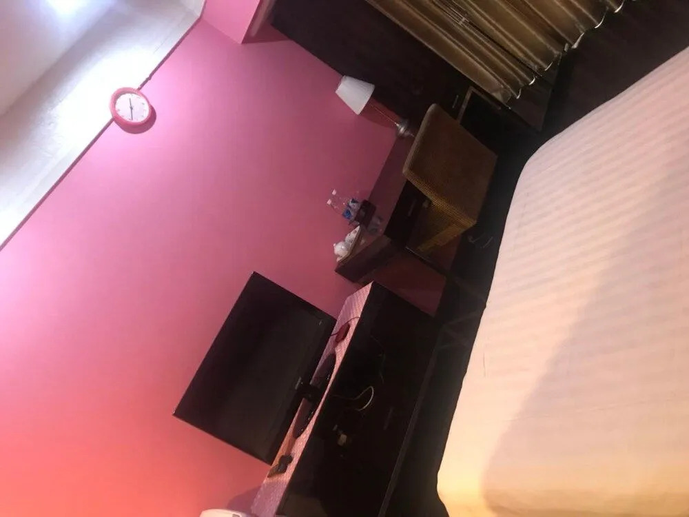 He Yue Hotel