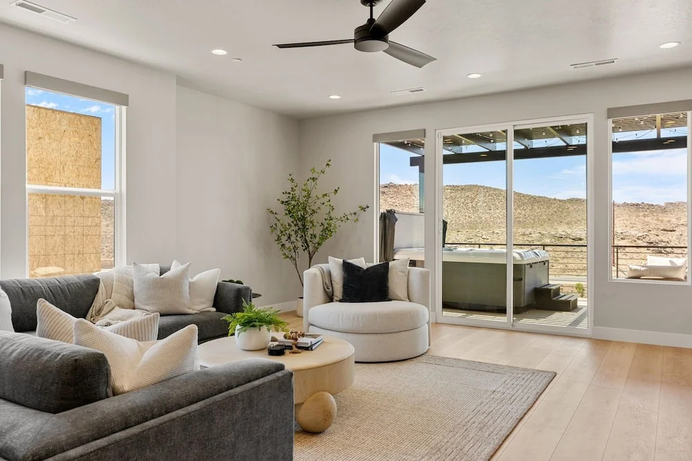 Zion Fairway 5 Bedroom Townhouse