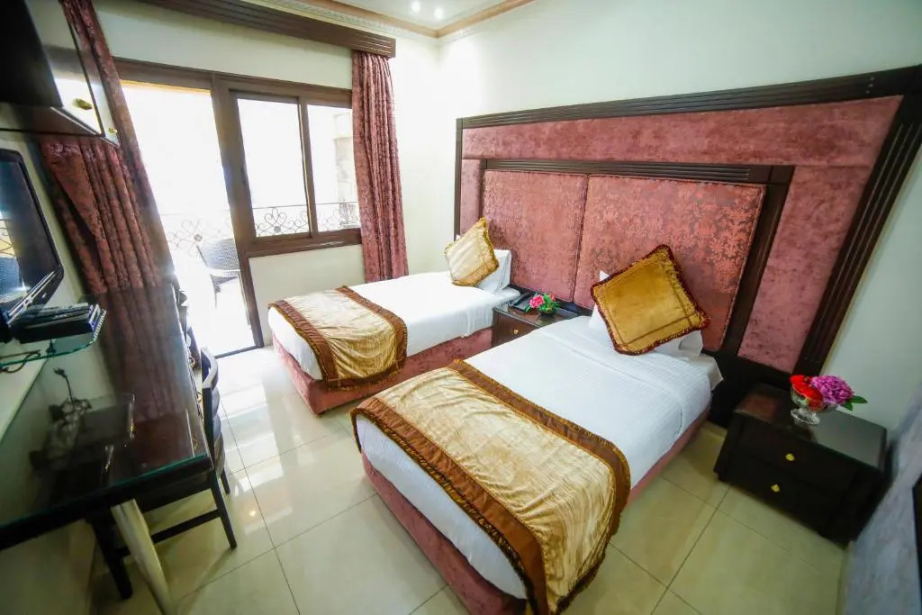 Villa Queens Hotel
