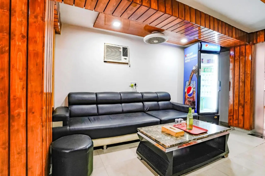 FabHotel Vrundavan - Nr Sargam Shopping Center
