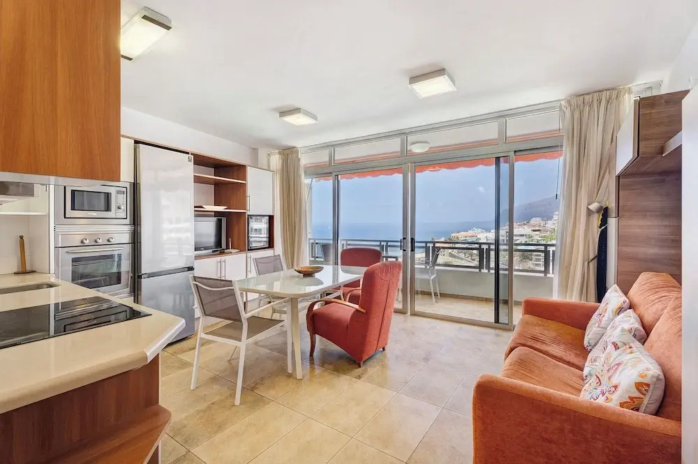 Beautiful Apartment Arenas Negras Sea View Pool