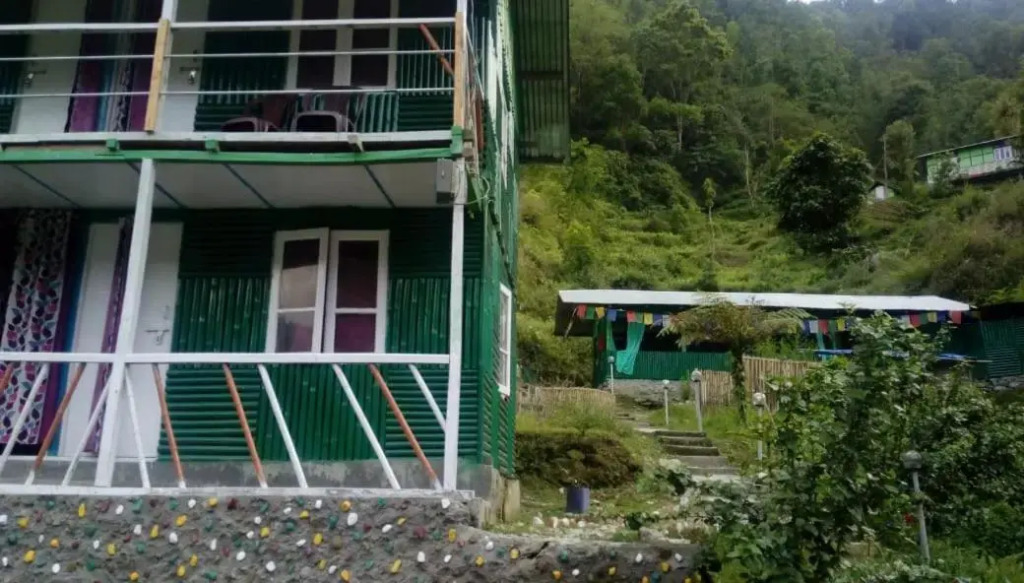 Vamoosetrail Pedong Village Resort