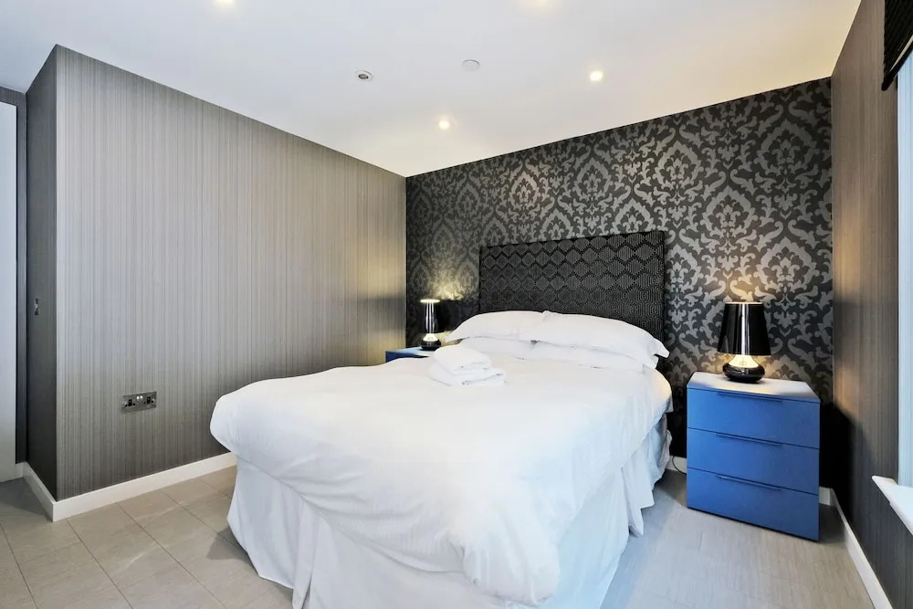 Trendy Home in Aberdeen