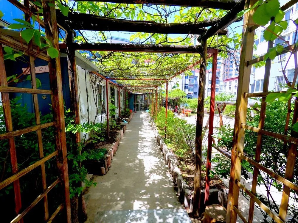 First Met Hostel