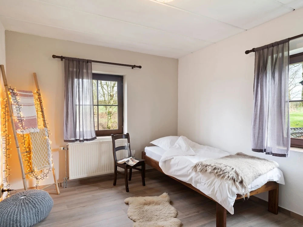 Simplistic Cottage in Nadrin With Garden