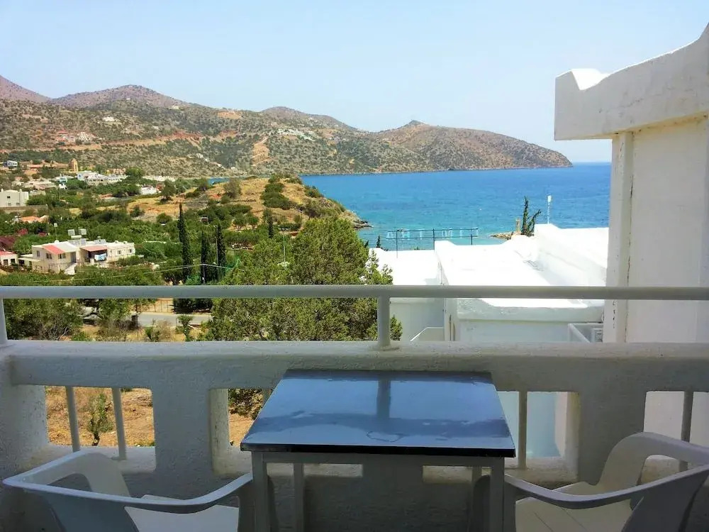 Dimitra Apartments