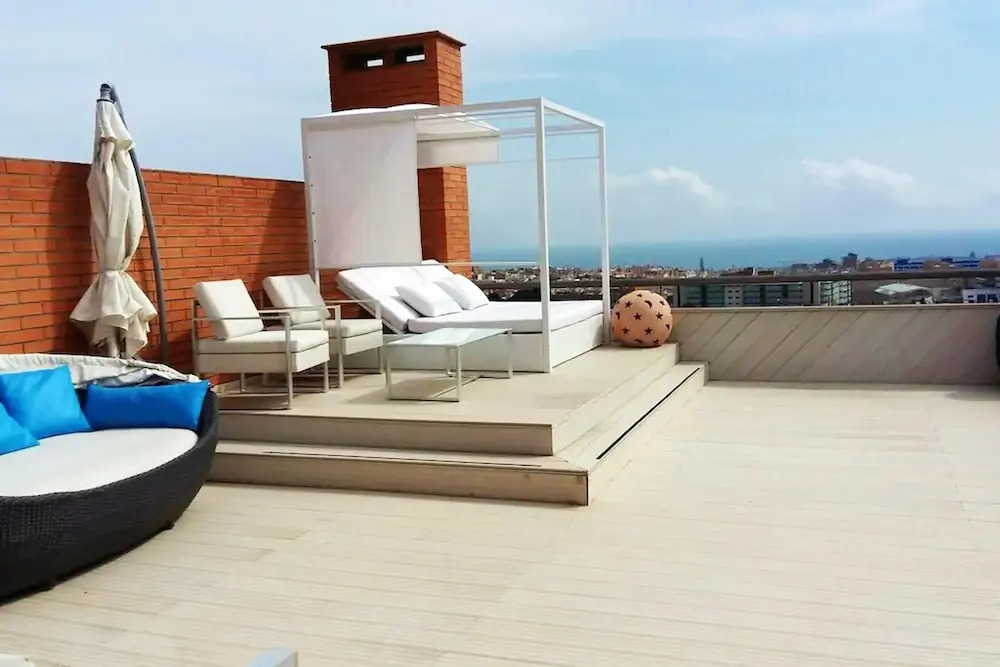 Villa With 4 Bedrooms in Badalona, With Wonderful sea View, Private Pool, Furnished Terrace Near the Beach