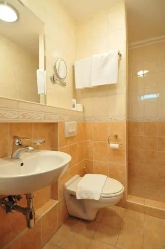 Hotel 1000 Ruza