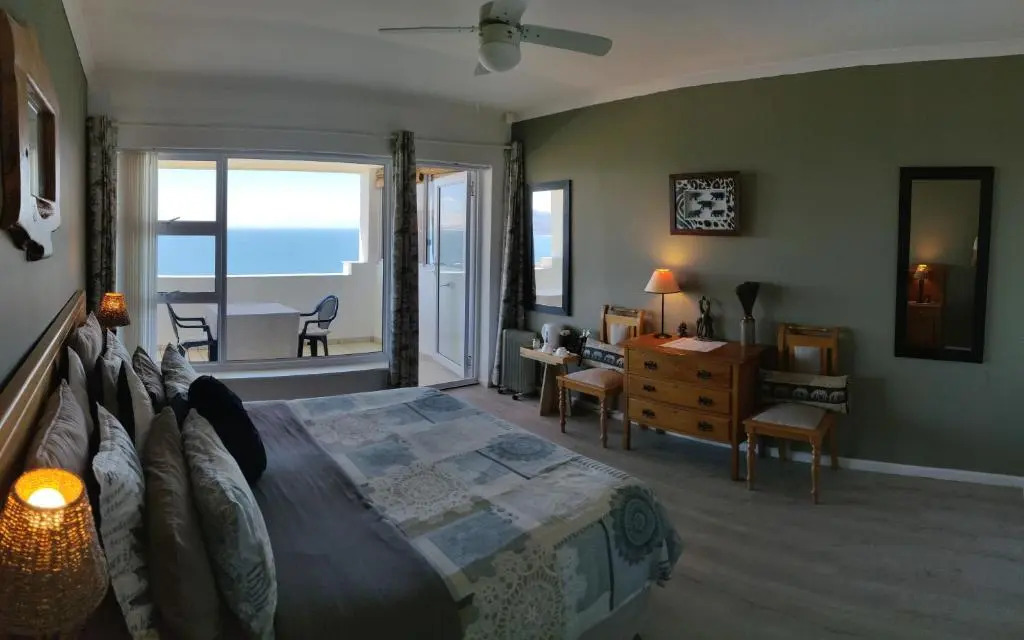 Penguinden - Private Villa with Sea Views