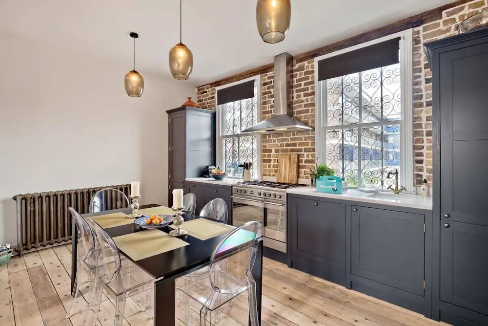 Bright and Stylish 2 Bed apt W/garden in Hoxton