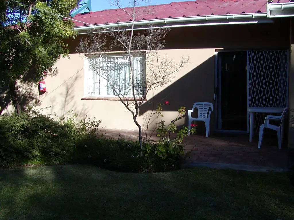 Bisibee Guest House