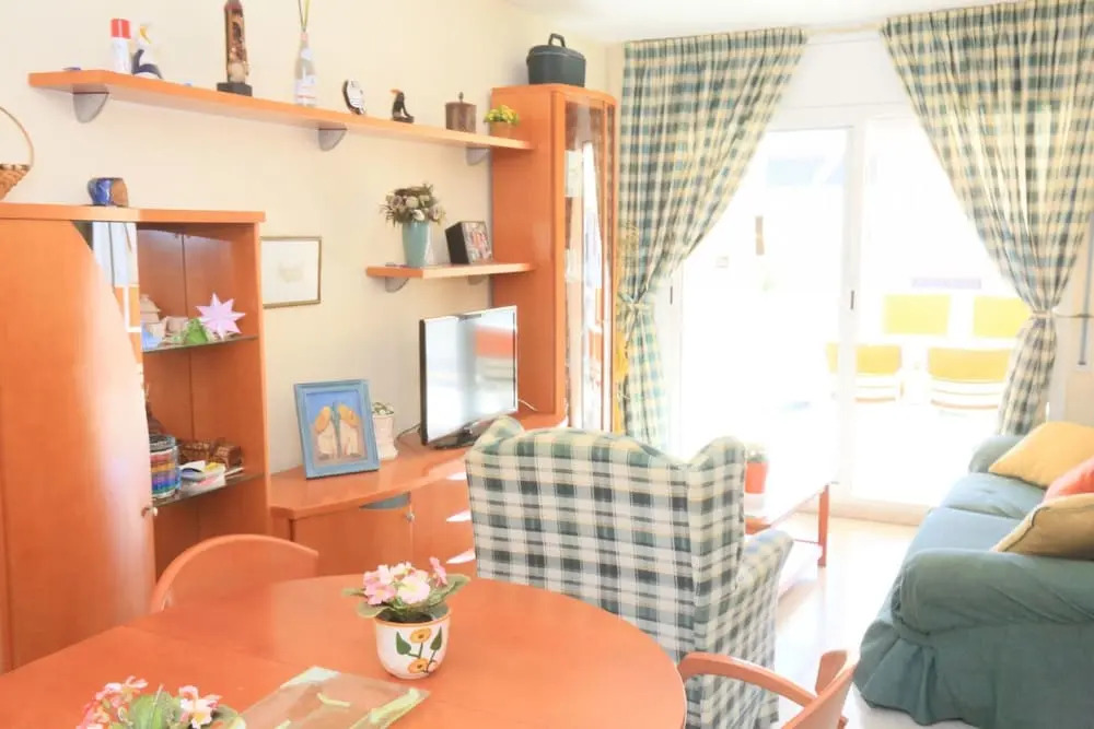 Apartamento Amueblado Gusto Para 6 Personas en Cambrils