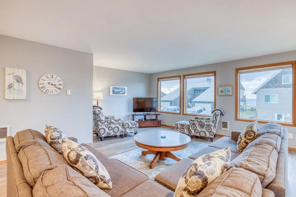 Two Views Vacation Home
