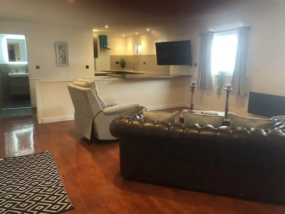 The Millcroft Hotel