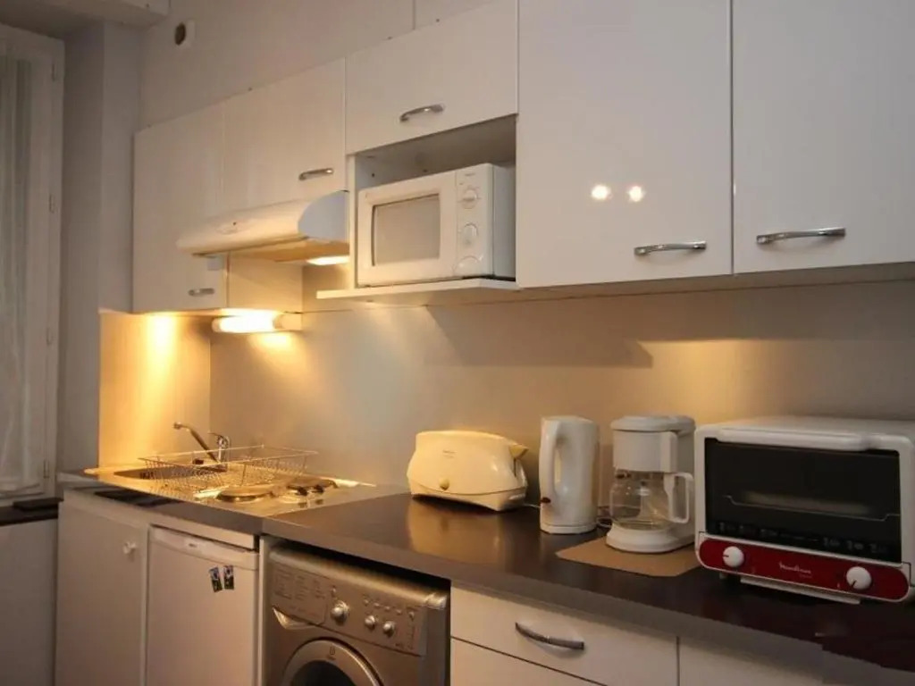 Appartement Mont-Dore, 1 pièce, 3 personnes - FR-1-608-74