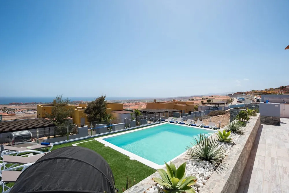 Villa Andrea, Ocean View, Heated Pool
