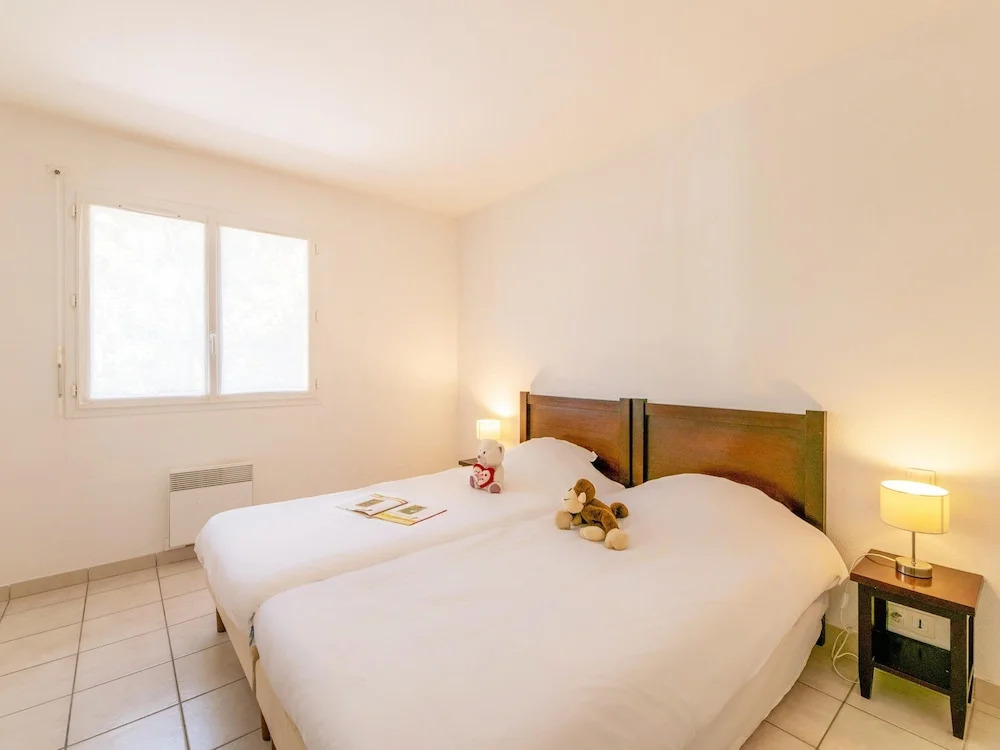 Superior Villa for 4 People With Swimming Pool