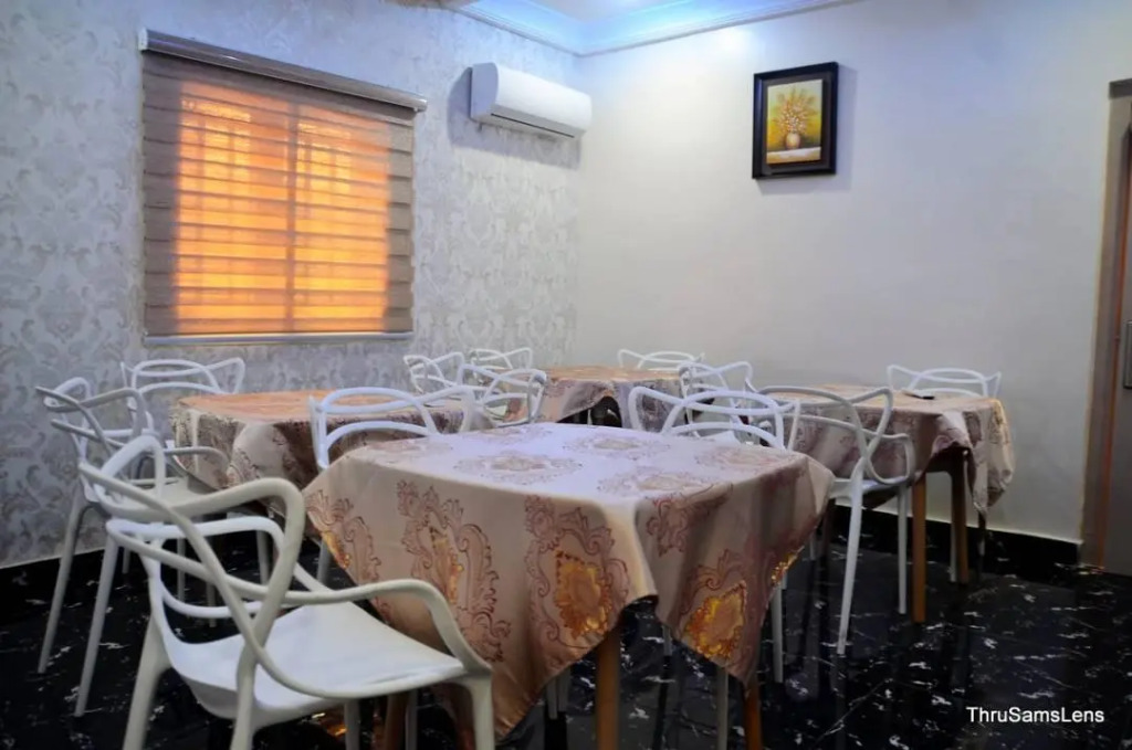 H9 Suites