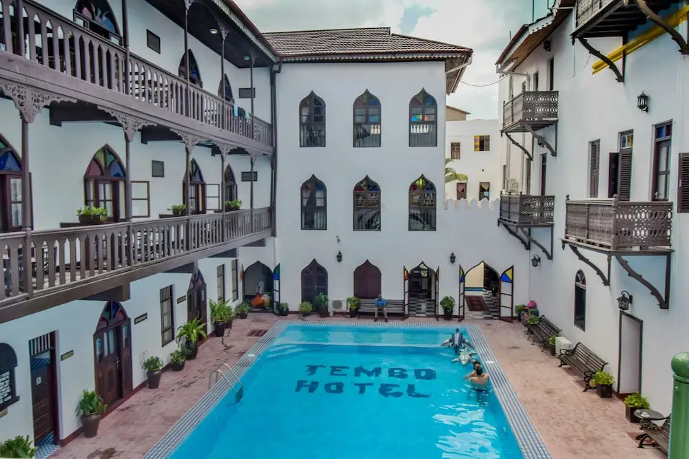 Tembo House Hotel