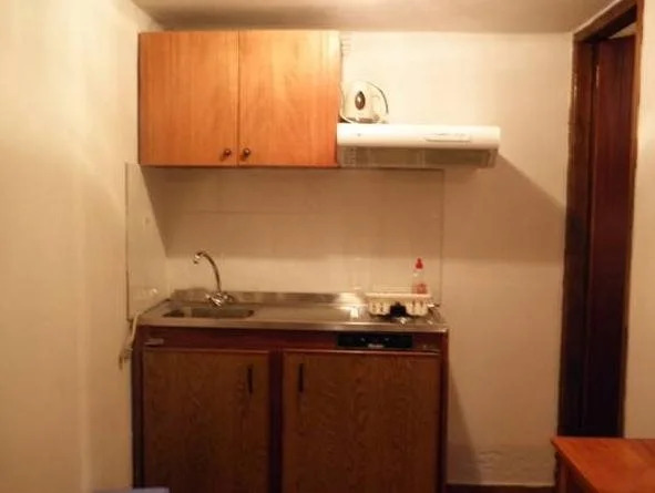 Stelios Rooms