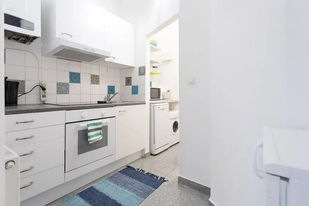 30 sqm Studio Near Danube